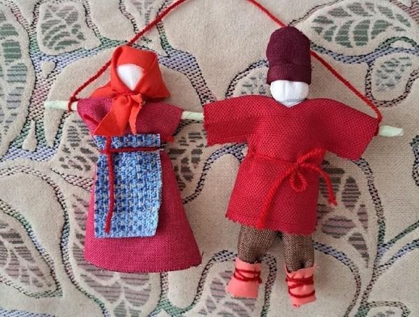 Мастер‑класс по изготовлению традиционной тряпичной куклы «Неразлучники»