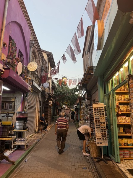 Аудиопрогулка по атмосферному Балату (без гида)