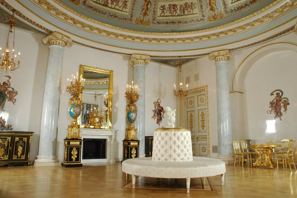 Юсуповский  дворец: роскошь и тайны в мини-группе