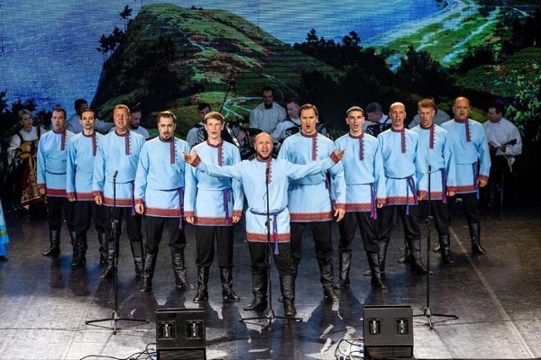 Концертная программа «От Жигулей до Саян»