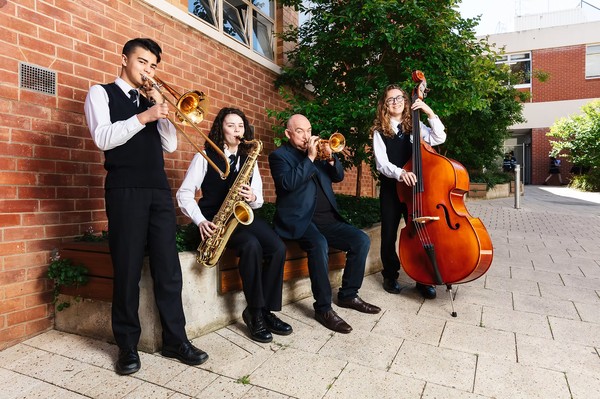 Квартет Джеймса Моррисона