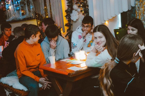 «По мотивам любимых мультфильмов» творческое занятие в «Загородной мастерской»