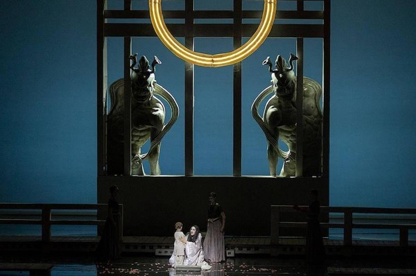 Опера «Мадам Баттерфлай»