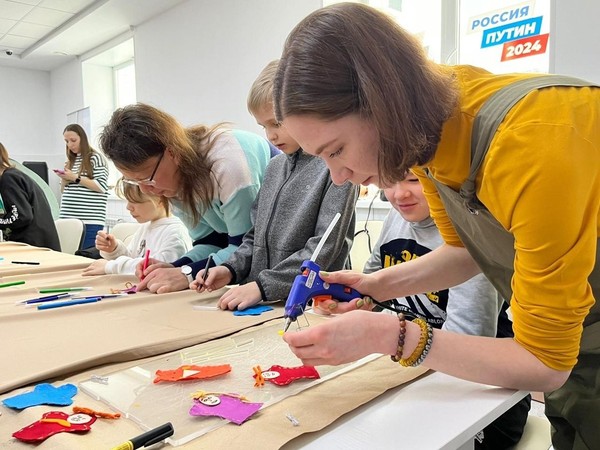 Мастер-класс «Кукла на ладошке»