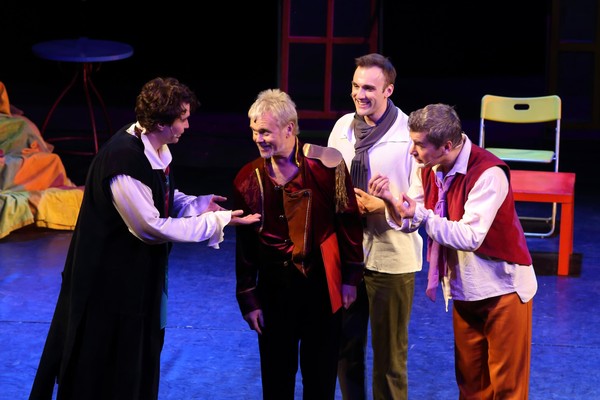 Спектакль «Фиалка Монмартра»