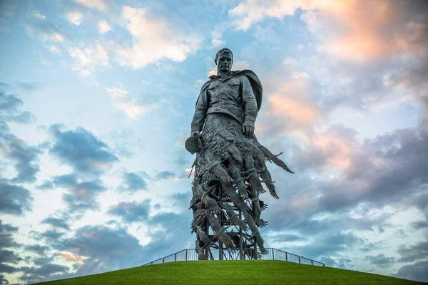 VR-экскурсия «Подвиг»