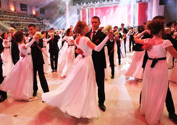 Мастер-класс «Выпускной вальс»