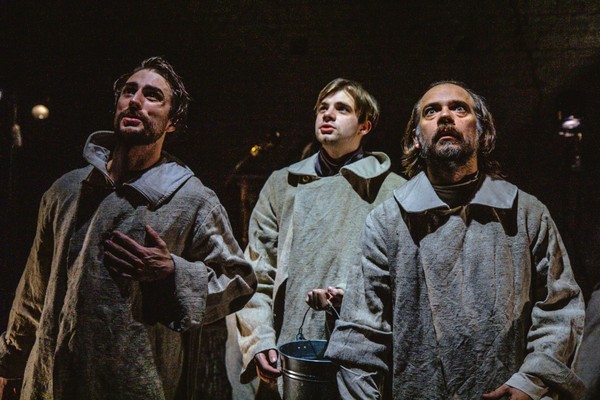 Спектакль «Так возможно, так близко...»