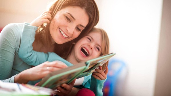 «А ты прочти и улыбнись»