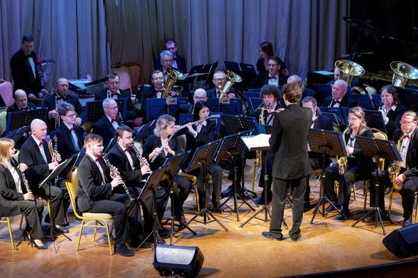 Концерт «Есть только миг»