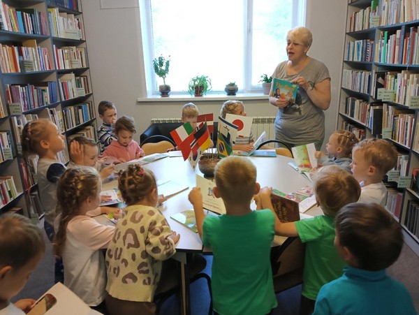 Урок доброты «Веселее жить, если добро творить»