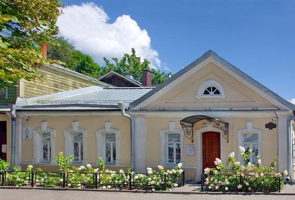 Пешеходная экскурсия «Один день Ивана Бунина»