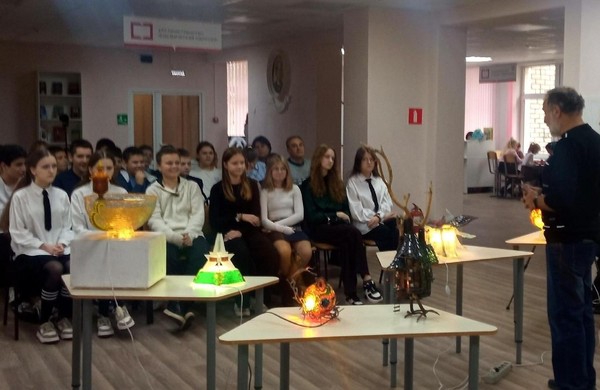 Творческая встреча с народным мастером И. Н. Куликовым «Книжная коллекция»