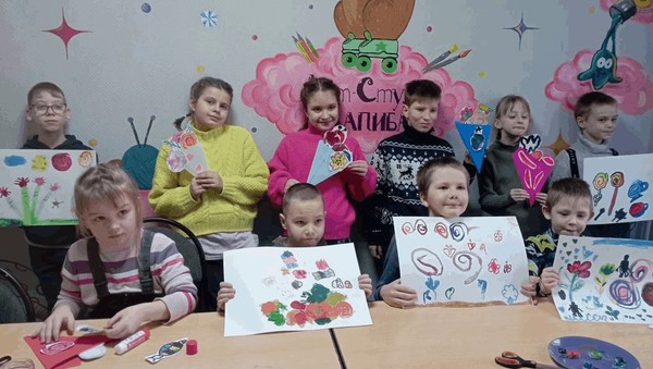 Выставка «Птицы из газетных трубочек»