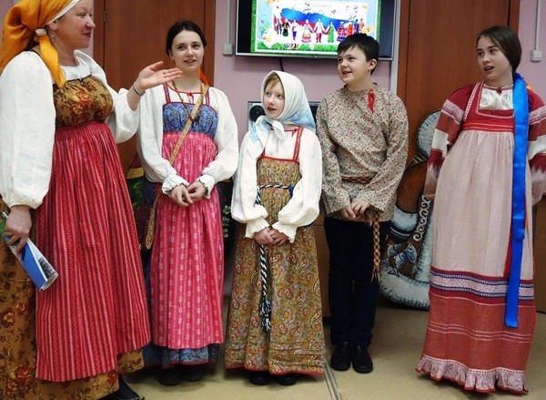 Литературно–познавательная мозаика «Веселая компания книг и детей»