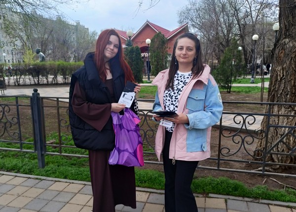 Информационная акция «Читай и смейся!»