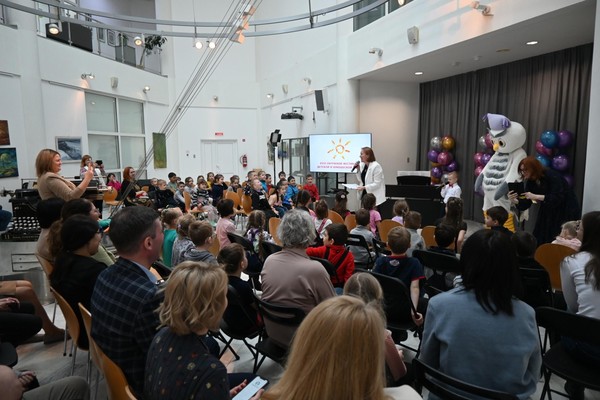 По дороге сказок: большая встреча с писателями