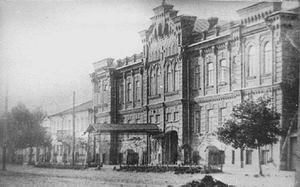 Тематическая беседа «Зверев С.Е.»