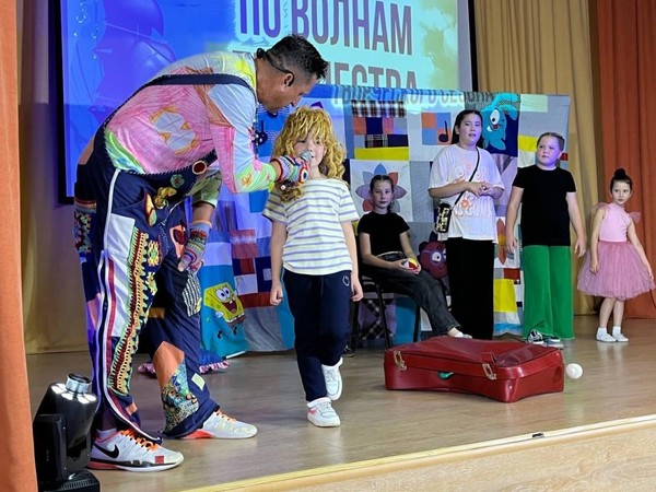 Интерактивная развлекательная программа «Кино и смех!»