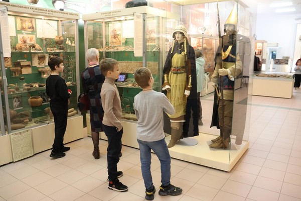 Экскурсия «Первые племена земледельцев и скотоводов на территории Предкавказья»