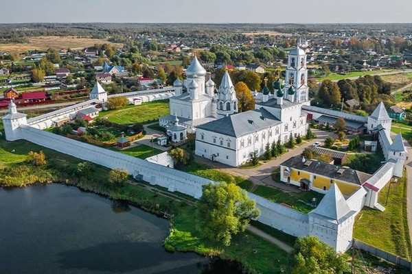 VR-экскурсия «Золотое кольцо России»