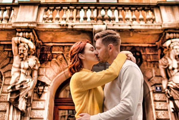 Секретный Петербург вдвоём: фотопрогулка по дворам, которые знают только местные