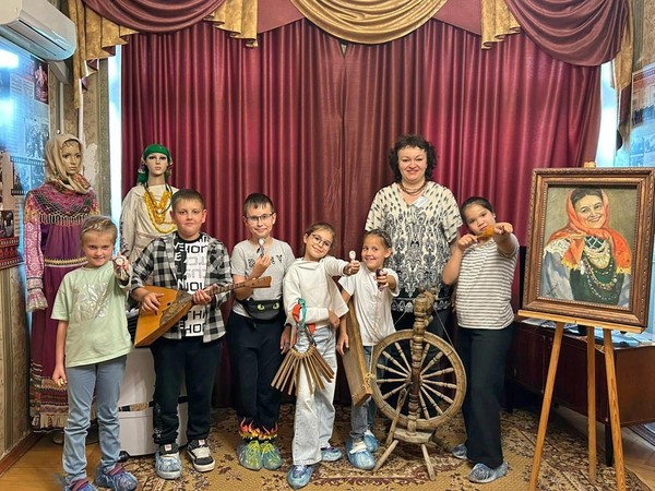 Творческая программа «Нитки, ленты, бусы»