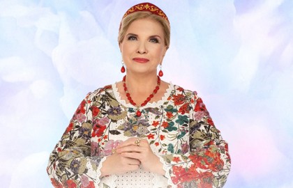 Людмила Николаева и ансамбль «Русская душа». Жить – не переживать