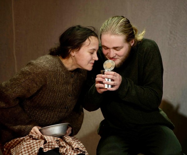 Спектакль «Банка сгущенки»