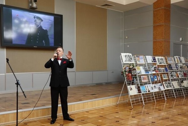 Литературно-музыкальная композиция «На орбите»