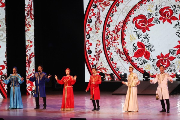 Концерт «По ступеням истории России»