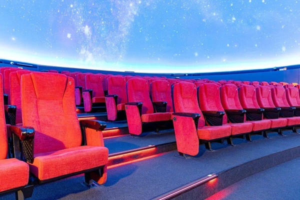 Культурная аудио-визуальная программа «Лавка миров»