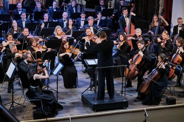 Концерт «Путешествие с оркестром»