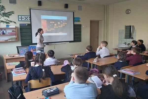 Познавательный час «Космостарт»