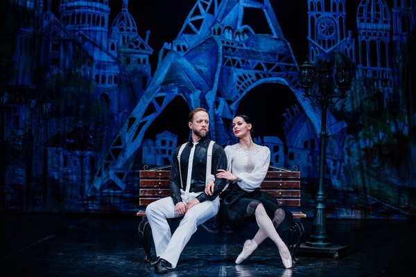 Любовь в Париже