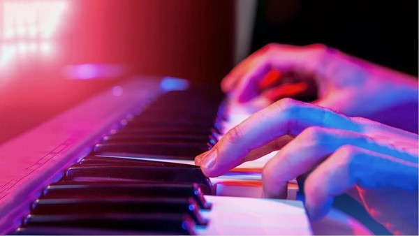 Мастер-класс по игре на синтезаторе