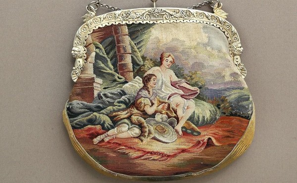 Выставка «Дамская сумочка и кошелек»