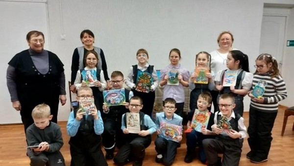 Литературная визитка «В гостях у детской книги»