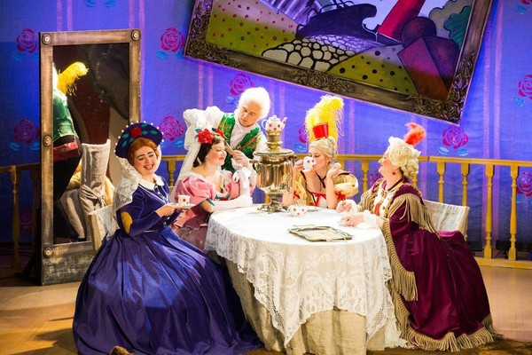 Водевиль «Беда от нежного сердца»