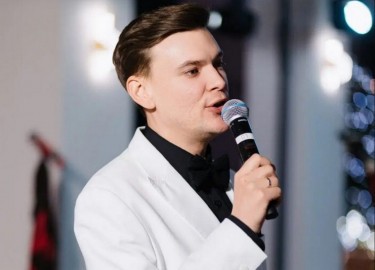 Маяковский на корабле современности