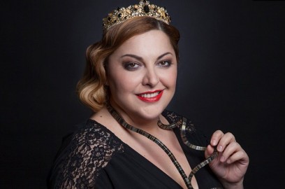 Таис Урумидис