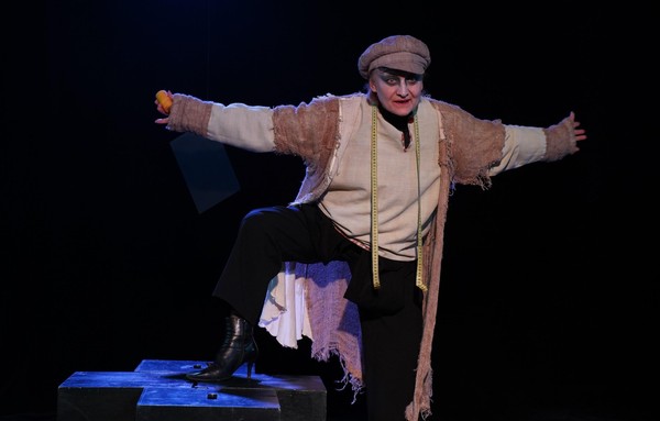 Спектакль «Шинель»