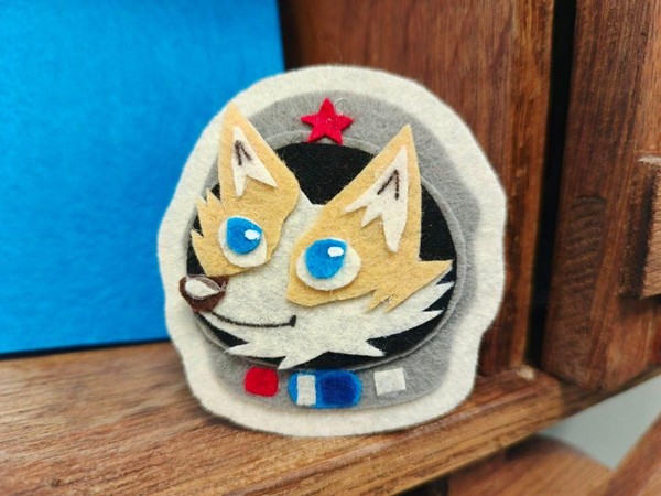 Музейное занятие «Брошь из фетра. Вперед к звездам»