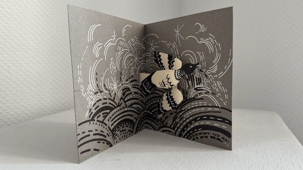 Мастер-класс «Открытка с секретом»