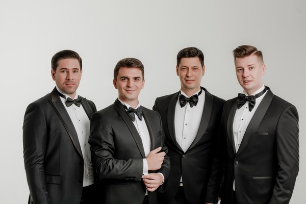 Маяковский на корабле современности