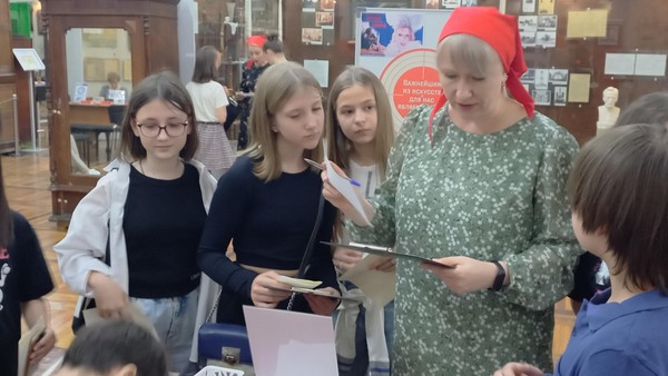 Музыкальный аукцион «В далёком созвездии Тау Кита»