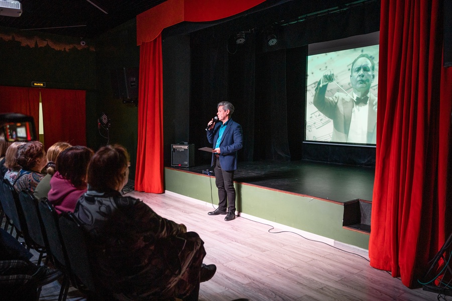 Песни Марка Бернеса прозвучат в «АртРазБеге»