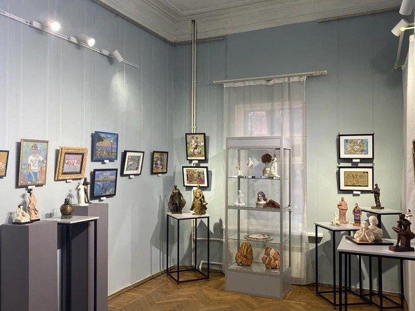 Выставка «Весенний блюз»