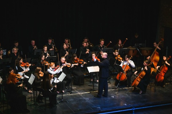 Симфонический абонемент «Танцы народов мира». Вечер третий. Оркестр «Орфей»