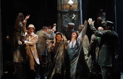 Не было ни гроша, да вдруг алтын